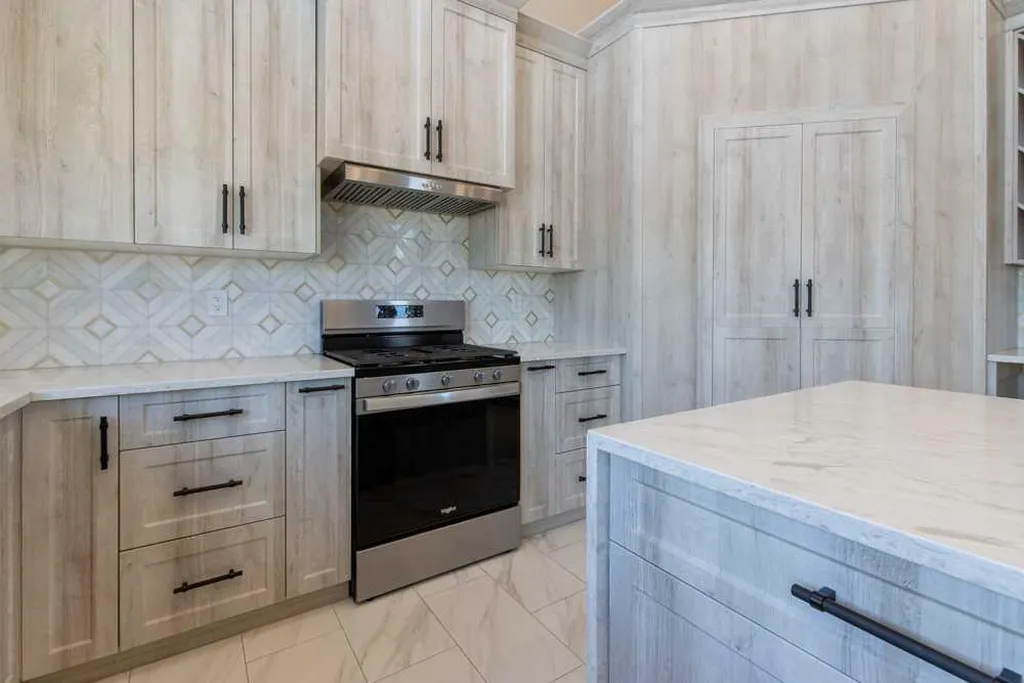 213 Greenwood Road Coalhurst AB T0L 0V2