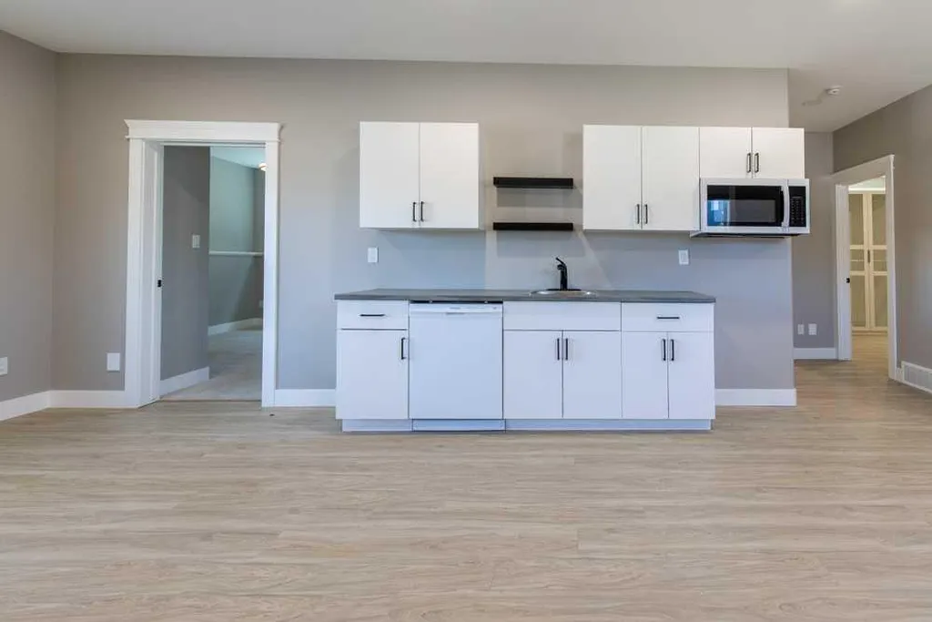 213 Greenwood Road Coalhurst AB T0L 0V2