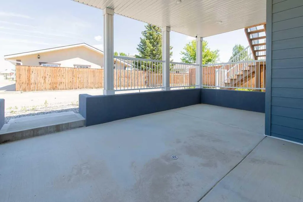 213 Greenwood Road Coalhurst AB T0L 0V2