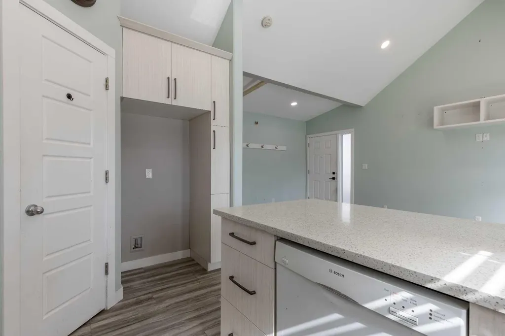 444 20 Street Lethbridge AB T1H 3N1