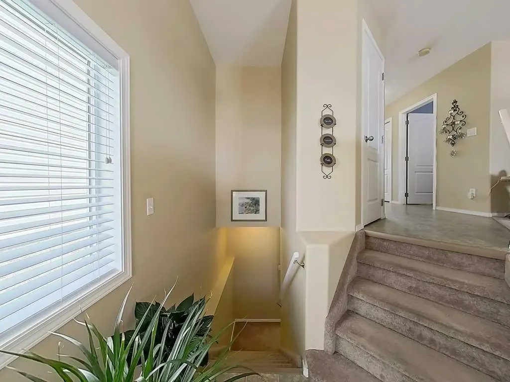 4519 45 Avenue Close Avenue Close Rocky Mountain House AB T4T 1W8