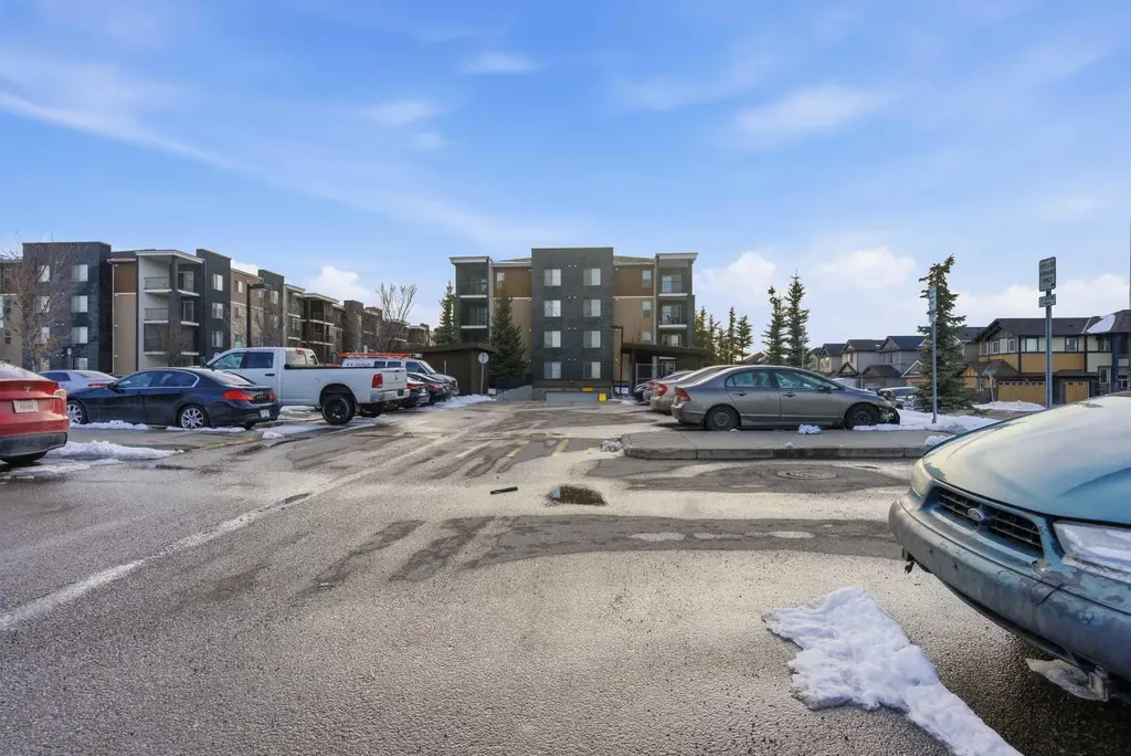 7110 80 Avenue NE Calgary AB T3J 0N4