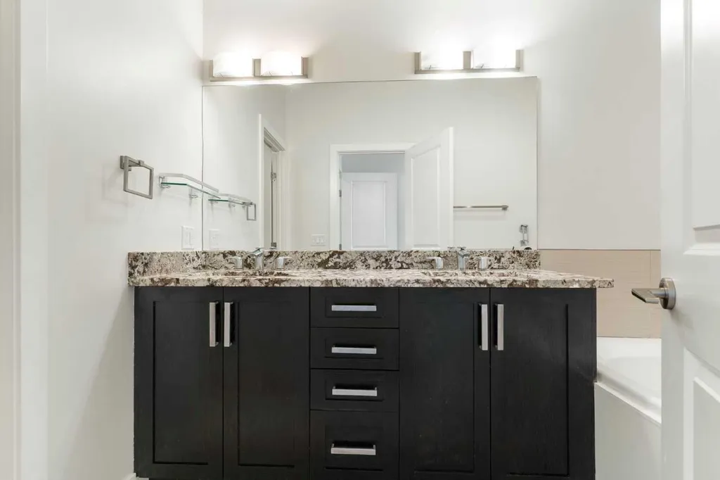 615 50 Avenue SW Calgary AB T2S1H6