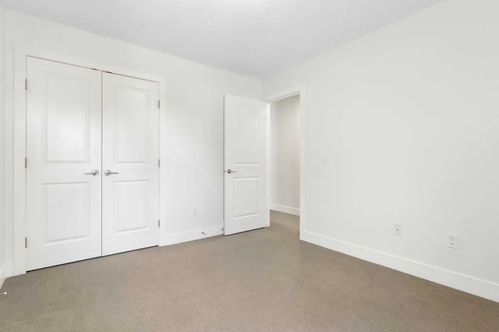 615 50 Avenue SW Calgary AB T2S1H6