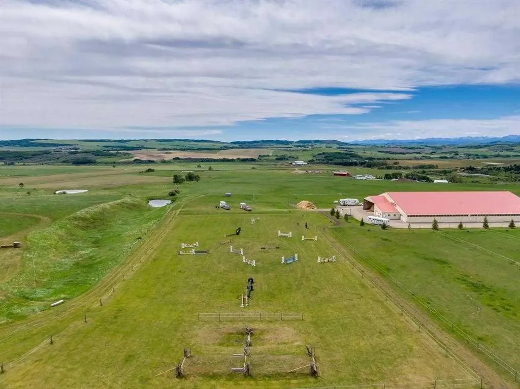 482074 144 Street W Rural Foothills County AB T1S 1A1