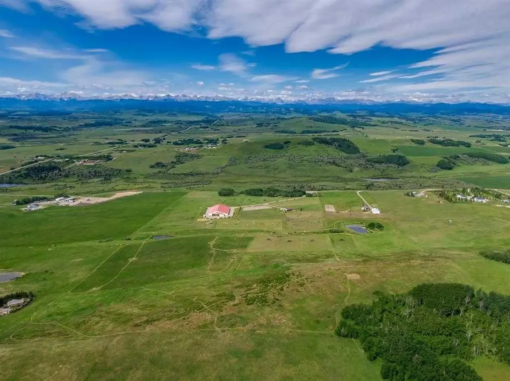 482074 144 Street W Rural Foothills County AB T1S 1A1