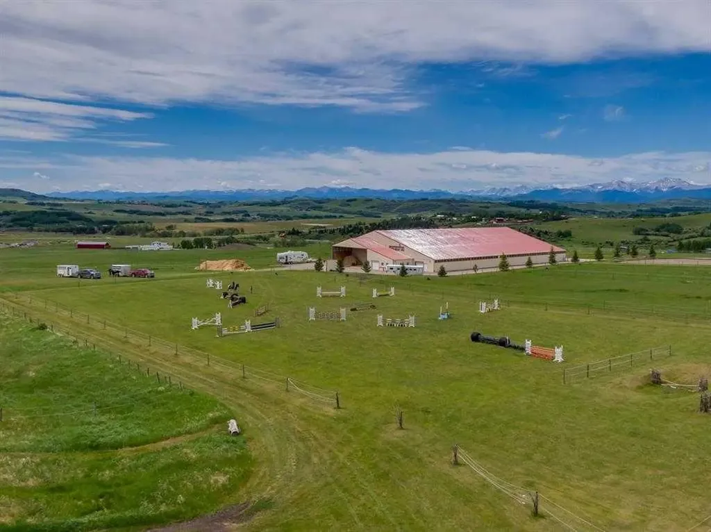 482074 144 Street W Rural Foothills County AB T1S 1A1