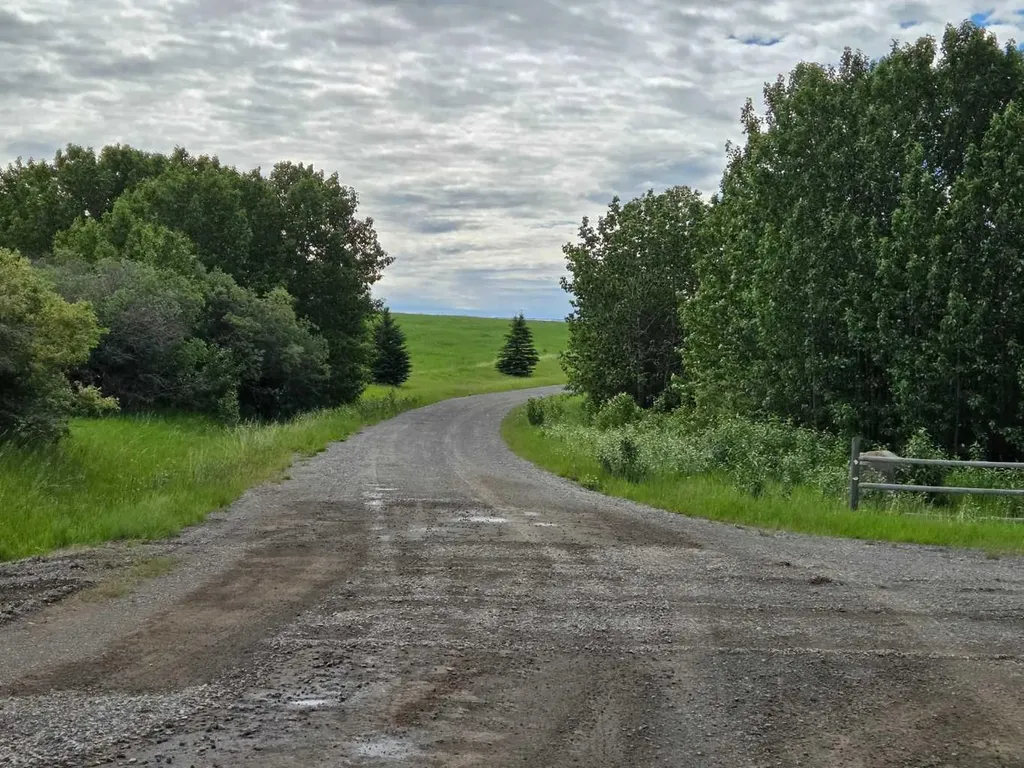 482074 144 Street W Rural Foothills County AB T1S 1A1