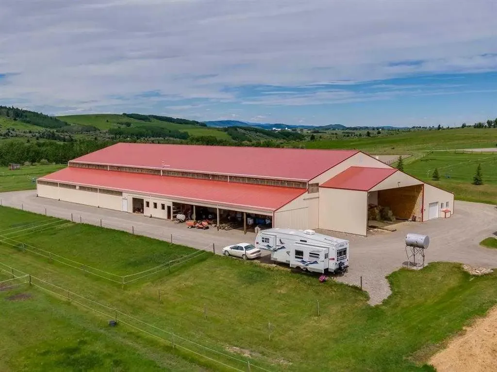 482074 144 Street W Rural Foothills County AB T1S 1A1