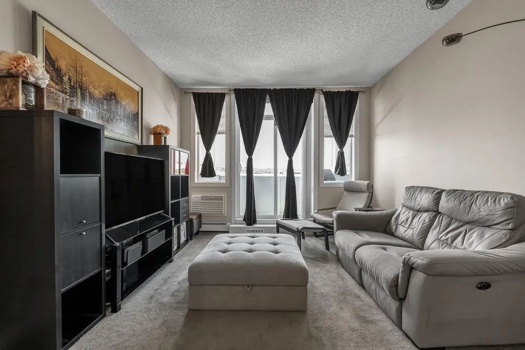 108 Country Village Circle NE Calgary AB T3K 0E3