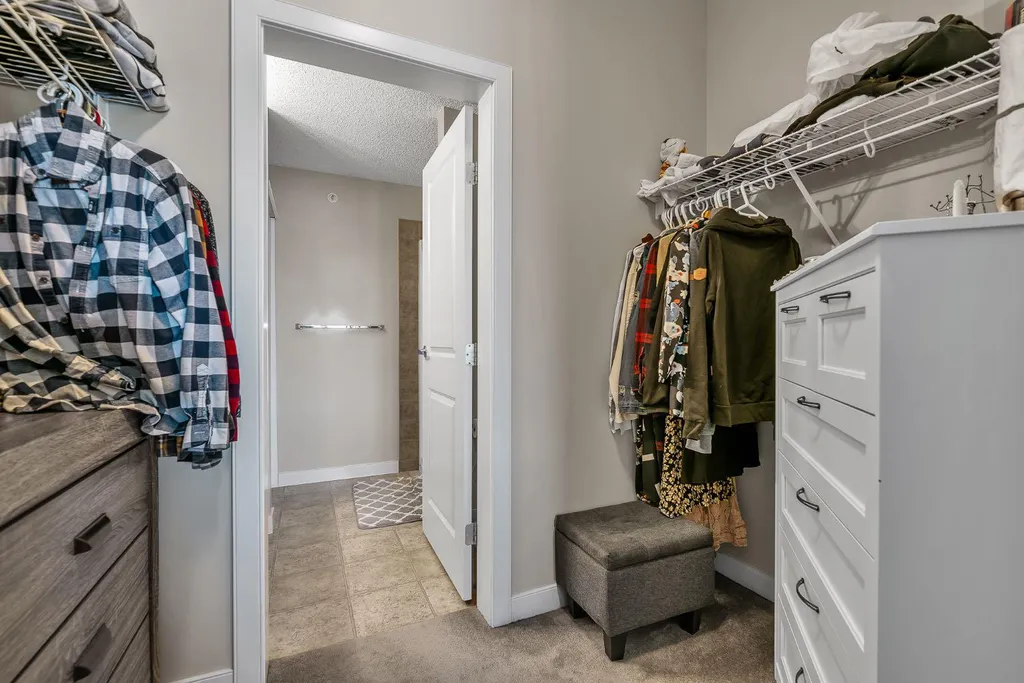 108 Country Village Circle NE Calgary AB T3K 0E3