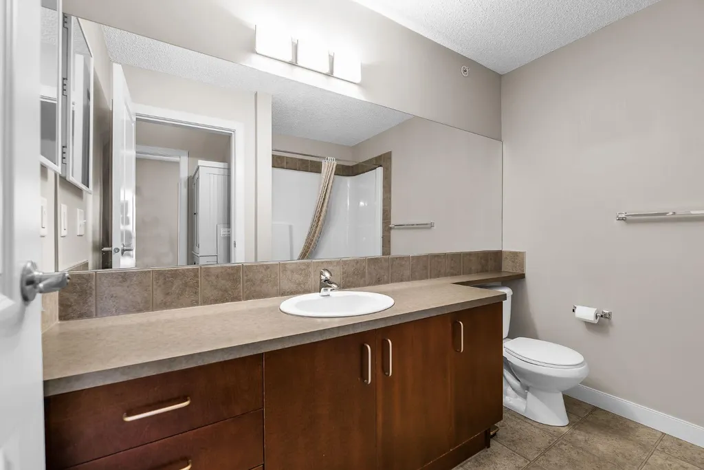108 Country Village Circle NE Calgary AB T3K 0E3