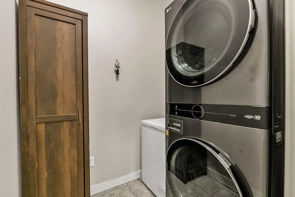 108 Country Village Circle NE Calgary AB T3K 0E3
