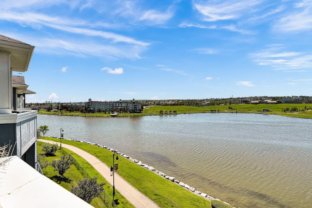 108 Country Village Circle NE Calgary AB T3K 0E3