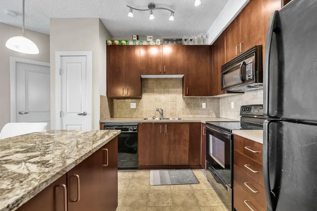 108 Country Village Circle NE Calgary AB T3K 0E3