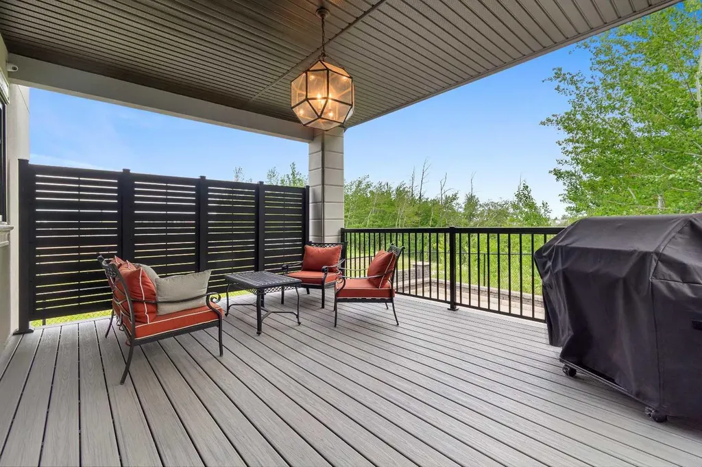 10201 67 Avenue Grande Prairie AB T8W 0K7