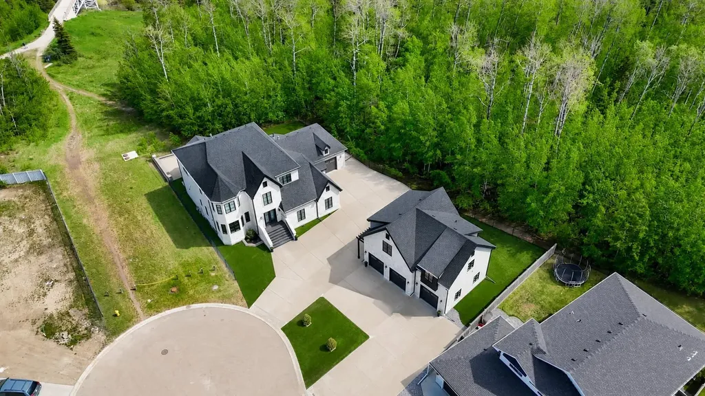 10201 67 Avenue Grande Prairie AB T8W 0K7