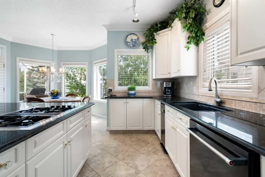 1649 Evergreen Hill SW Calgary AB T2Y 3B6