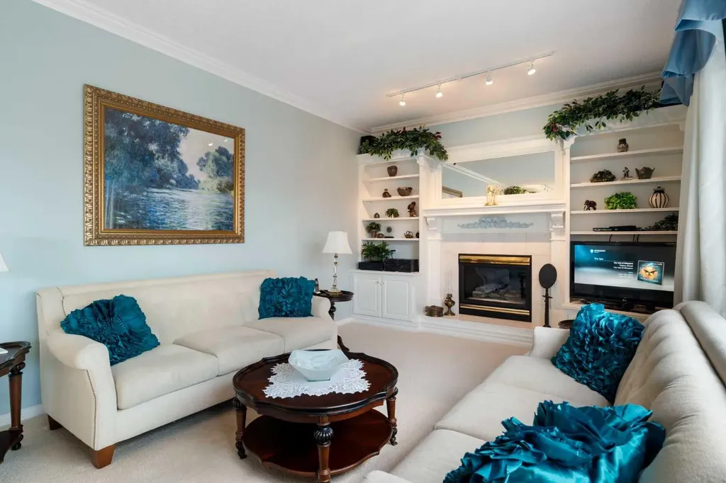 1649 Evergreen Hill SW Calgary AB T2Y 3B6