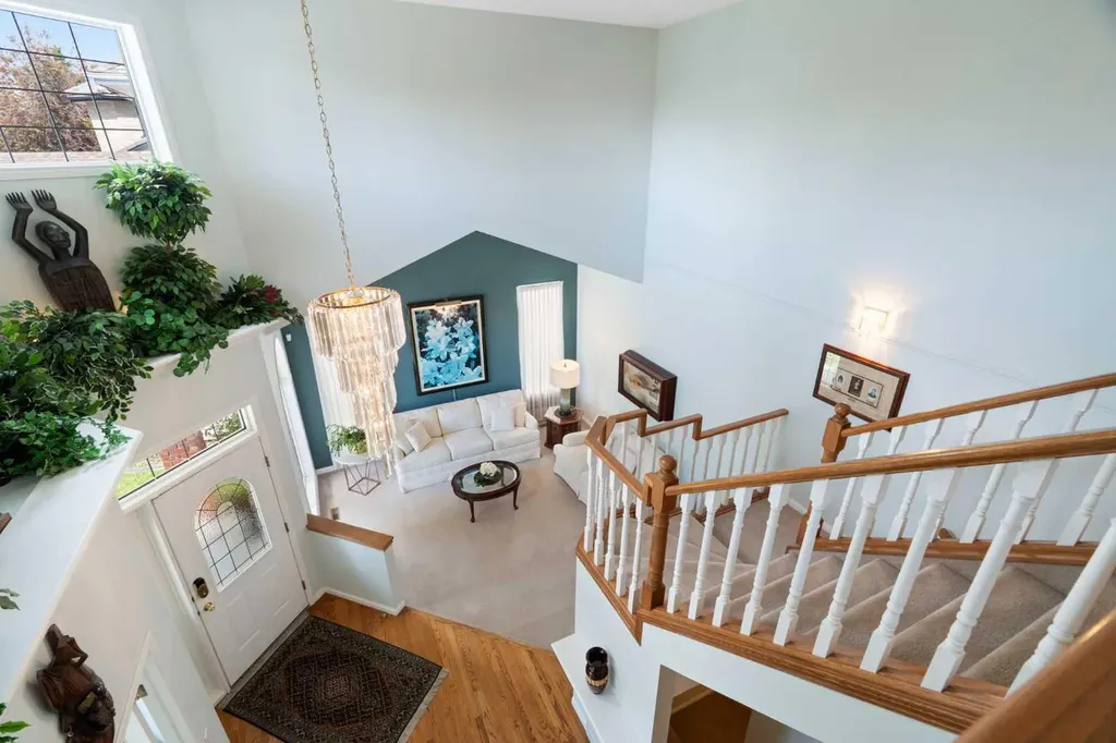 1649 Evergreen Hill SW Calgary AB T2Y 3B6