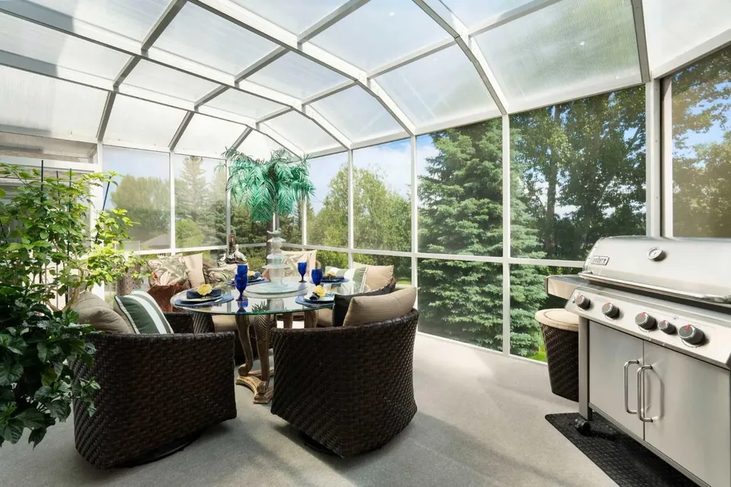 1649 Evergreen Hill SW Calgary AB T2Y 3B6