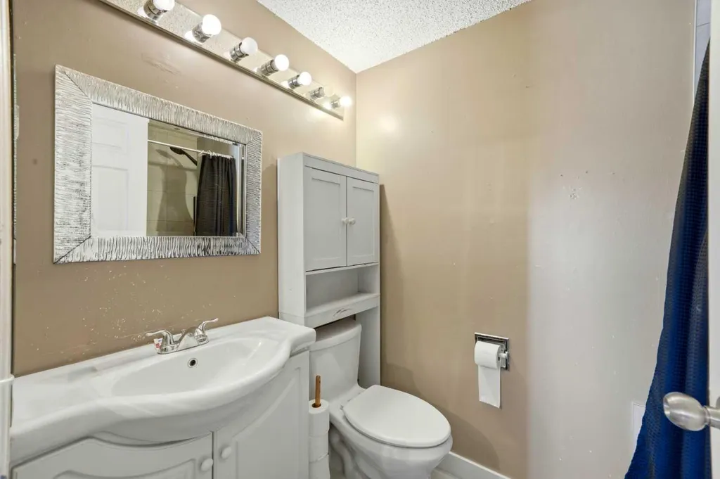 89 Spring Haven Close SE Airdrie AB T4A 1G2