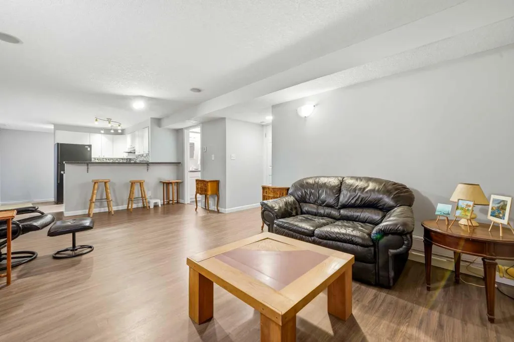 89 Spring Haven Close SE Airdrie AB T4A 1G2