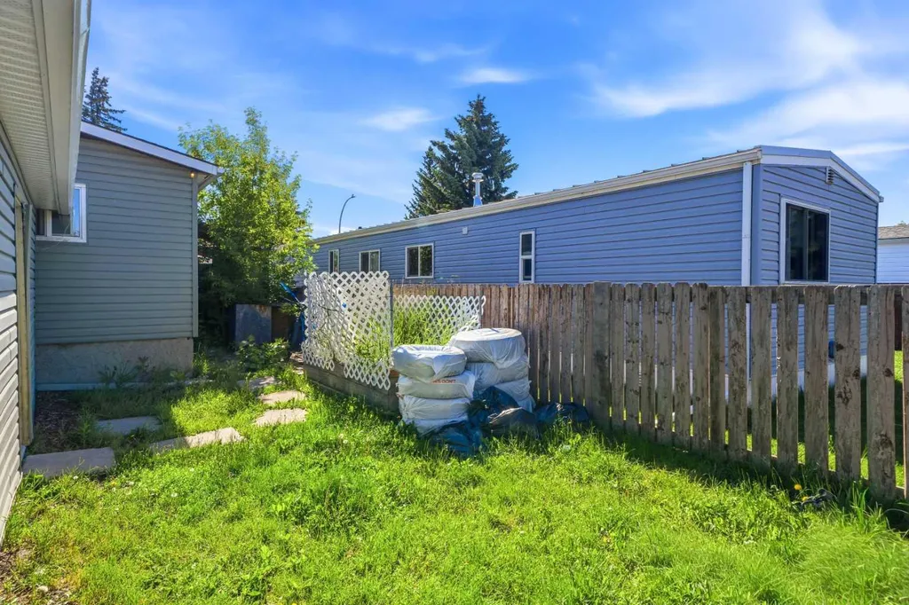 89 Spring Haven Close SE Airdrie AB T4A 1G2