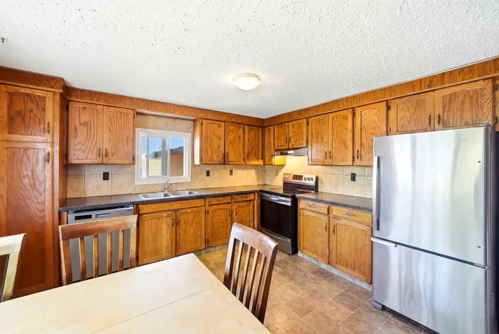 89 Spring Haven Close SE Airdrie AB T4A 1G2