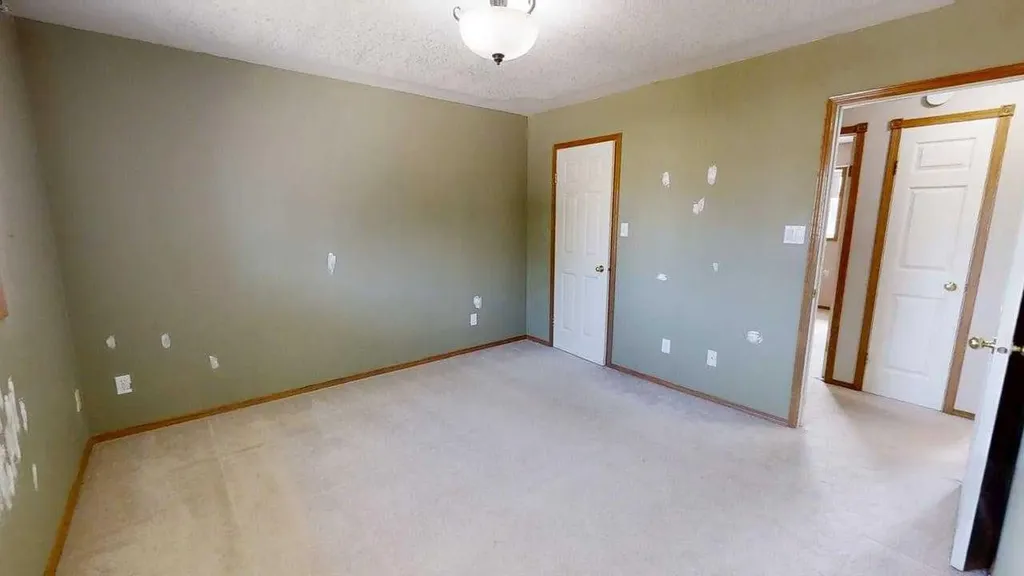 42 Mt Backus Crescent W Lethbridge AB T1K 6P6