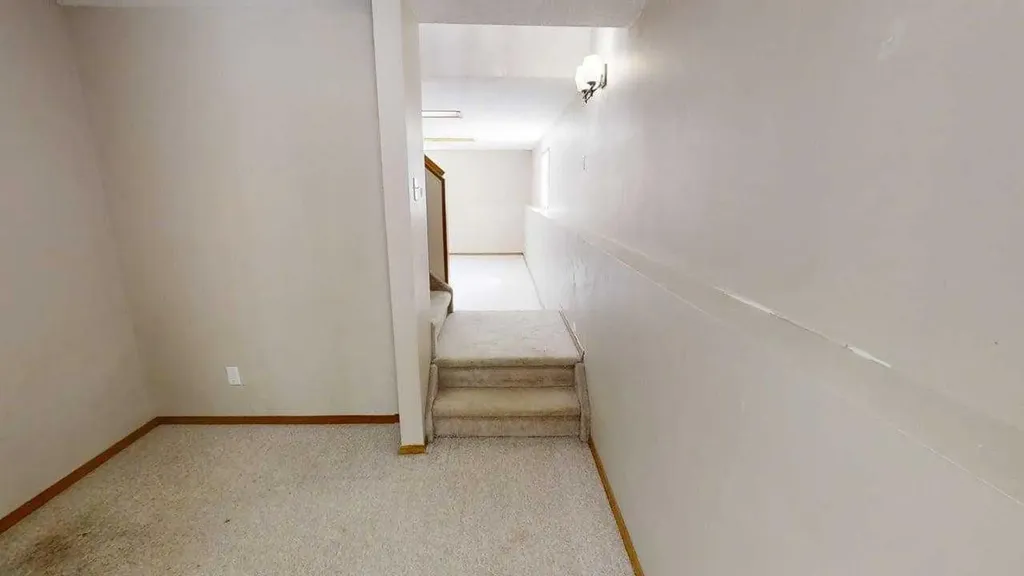 42 Mt Backus Crescent W Lethbridge AB T1K 6P6