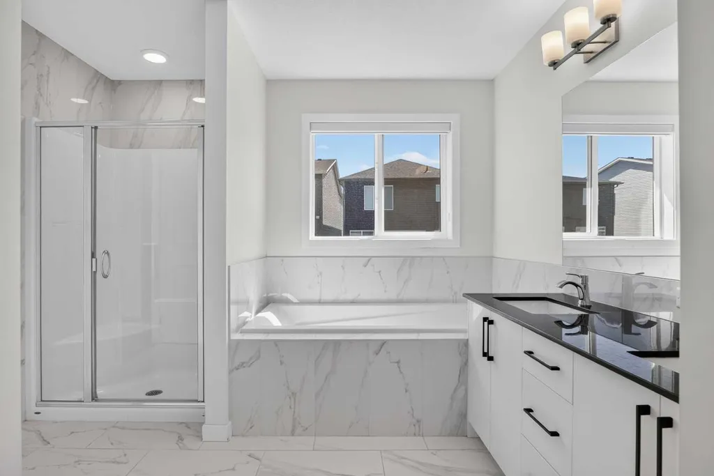 274 Lucas Place NW Calgary AB T2P 2E4
