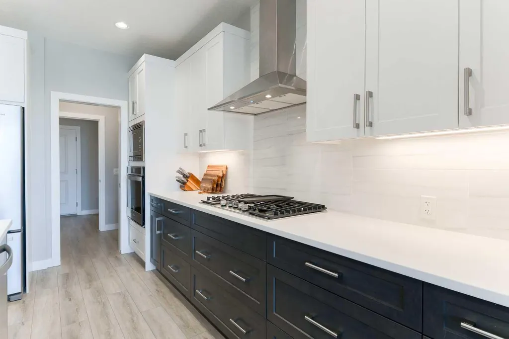 415 Rivercrest Boulevard Cochrane AB T4C 2V1