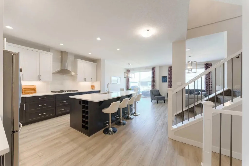 415 Rivercrest Boulevard Cochrane AB T4C 2V1
