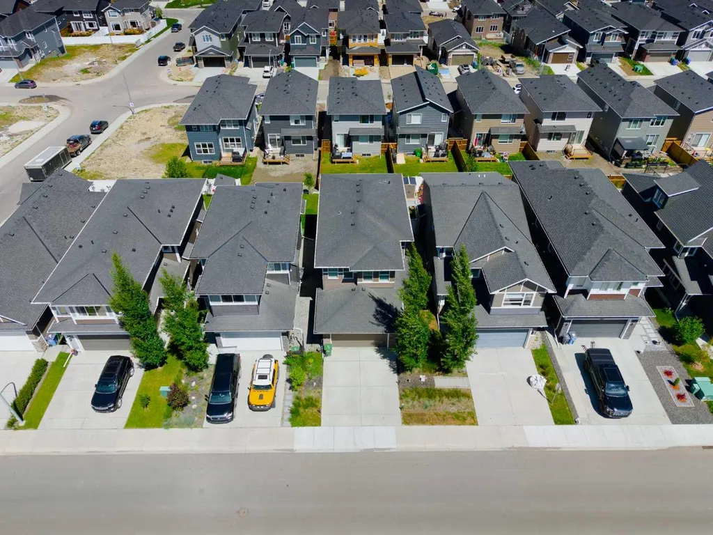 415 Rivercrest Boulevard Cochrane AB T4C 2V1