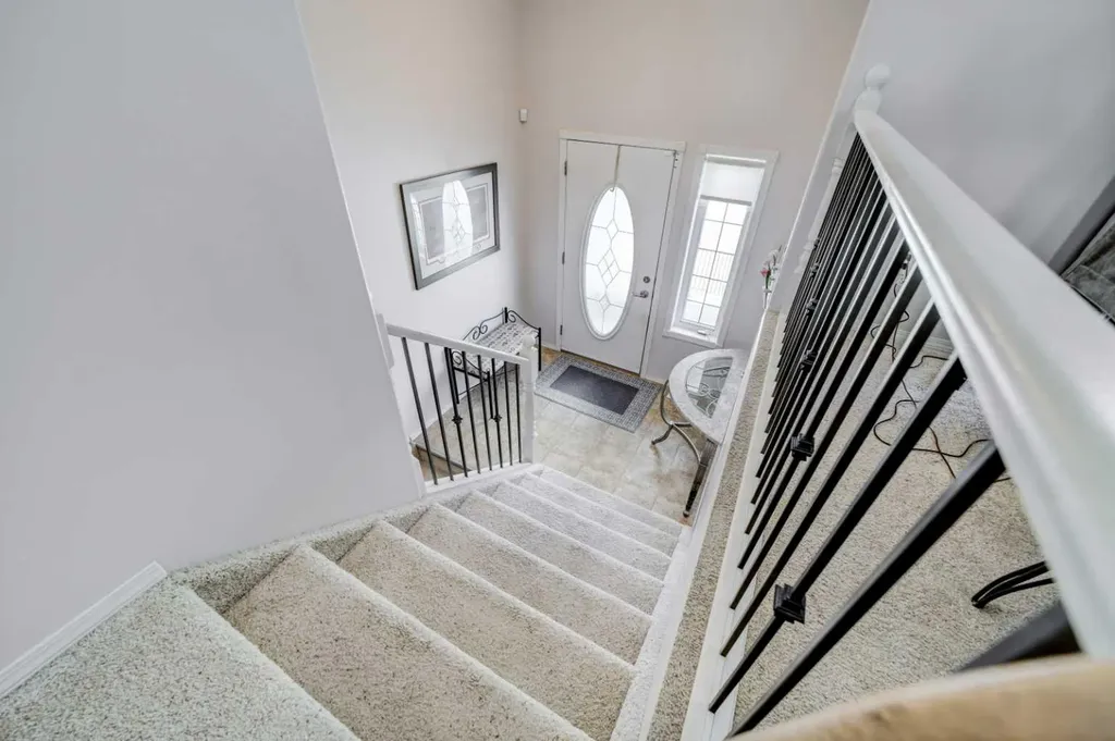 594 Tumbleweed Avenue Pincher Creek AB T0K1W0