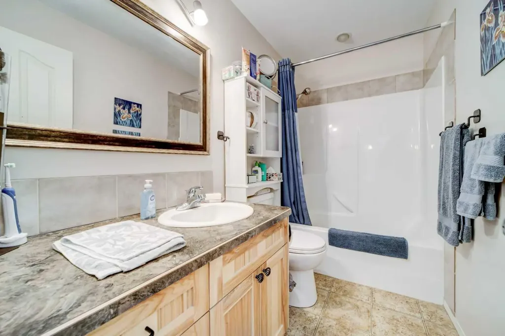 594 Tumbleweed Avenue Pincher Creek AB T0K1W0