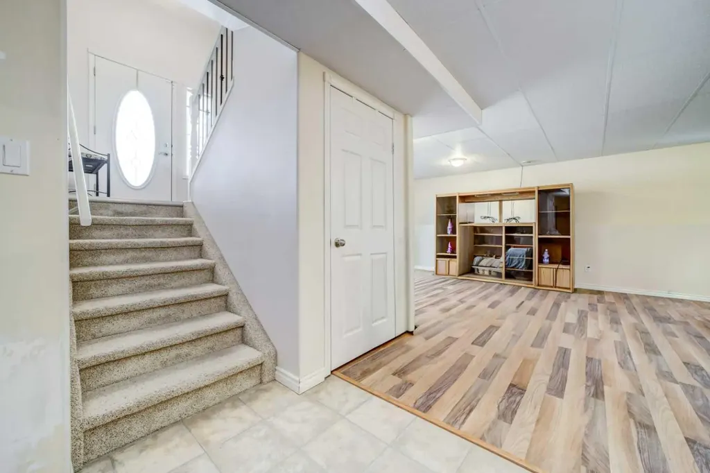 594 Tumbleweed Avenue Pincher Creek AB T0K1W0
