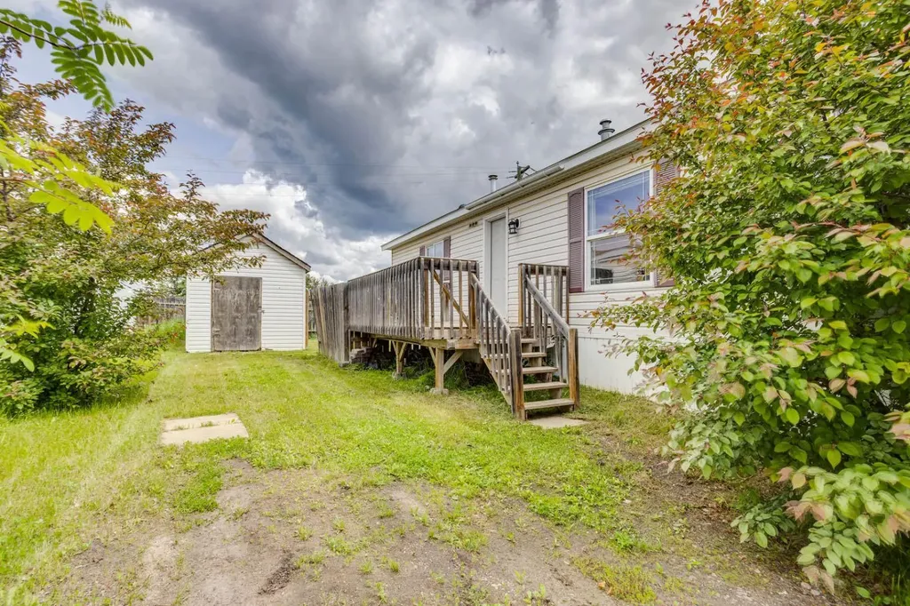 164 Grandview Crescent Fort Mcmurray AB T9H 4X8