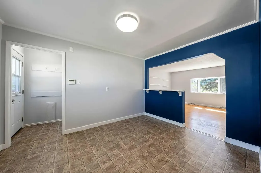 629 Agate Crescent SE Calgary AB T2J0Z4