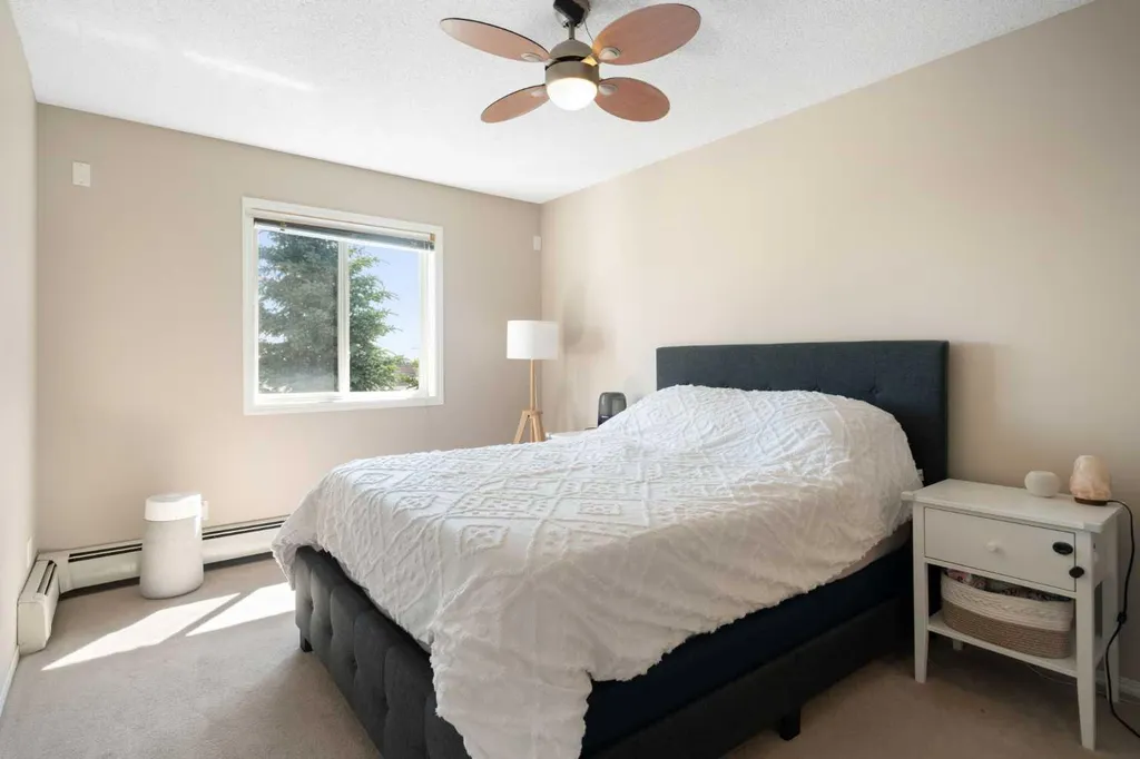 290 Shawville Way SE Calgary AB T2Y 3Z9