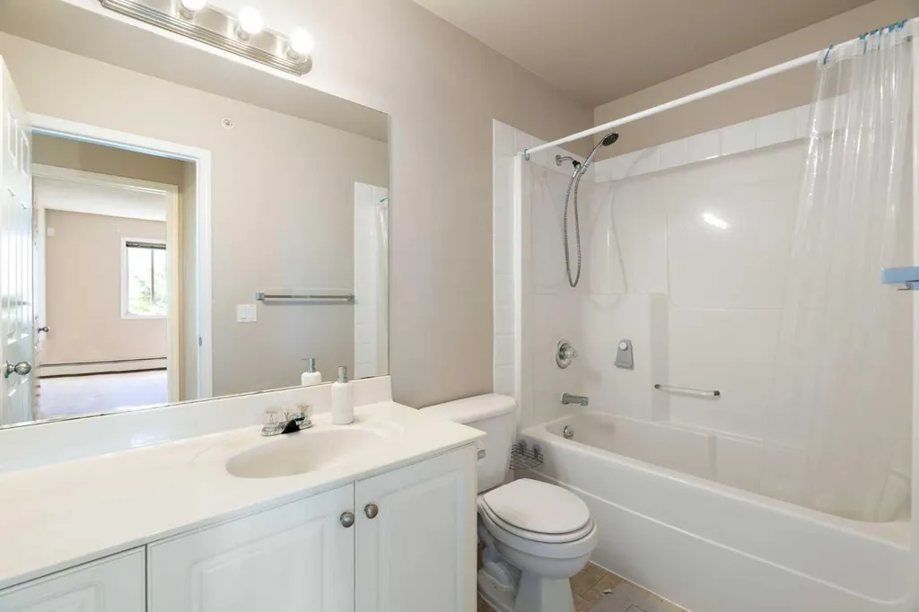 290 Shawville Way SE Calgary AB T2Y 3Z9