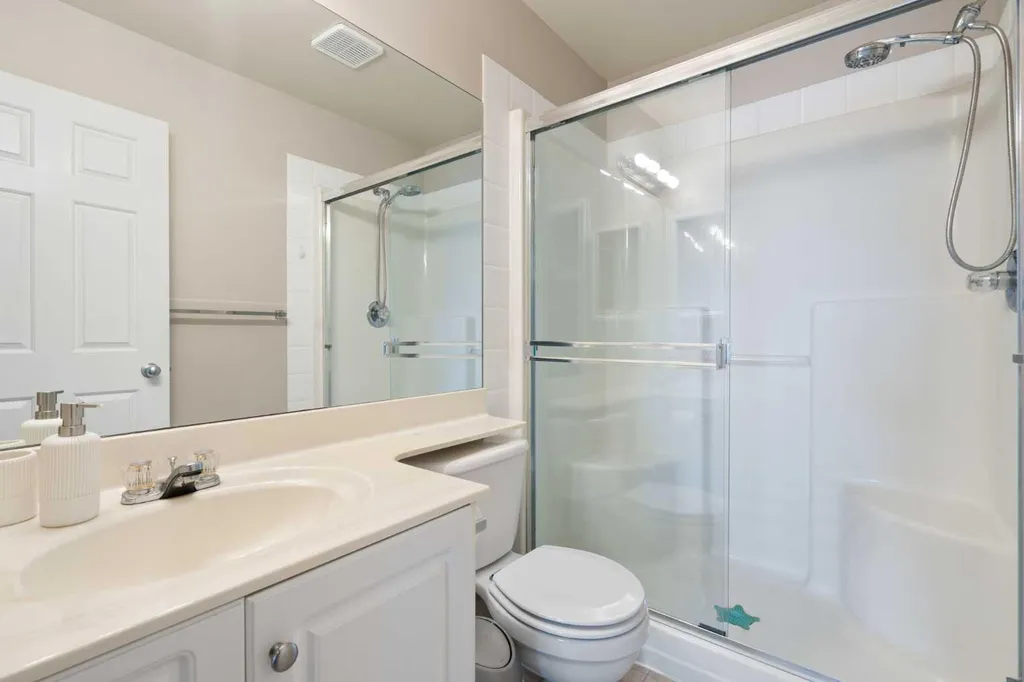 290 Shawville Way SE Calgary AB T2Y 3Z9