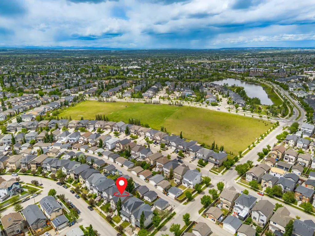 101 Elgin Meadows Manor SE Calgary AB T2Z 0M5