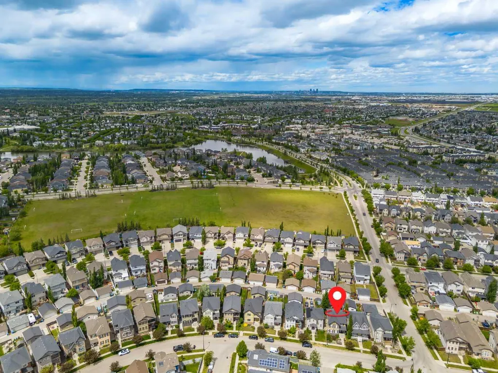 101 Elgin Meadows Manor SE Calgary AB T2Z 0M5