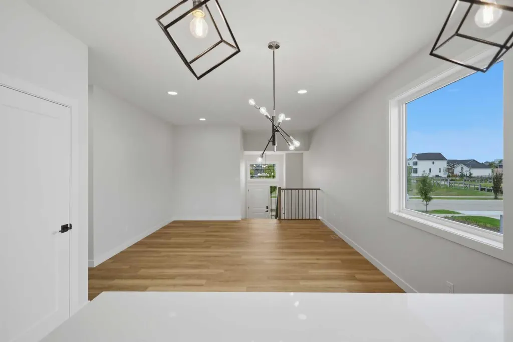 46 Tagish Avenue Red Deer AB T4P 0Y7