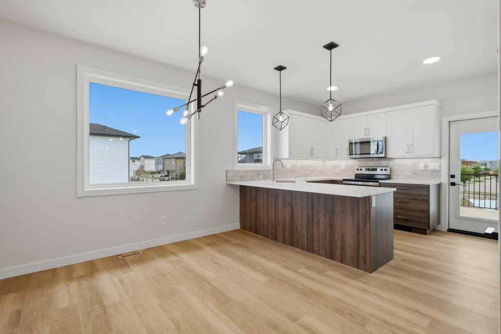46 Tagish Avenue Red Deer AB T4P 0Y7
