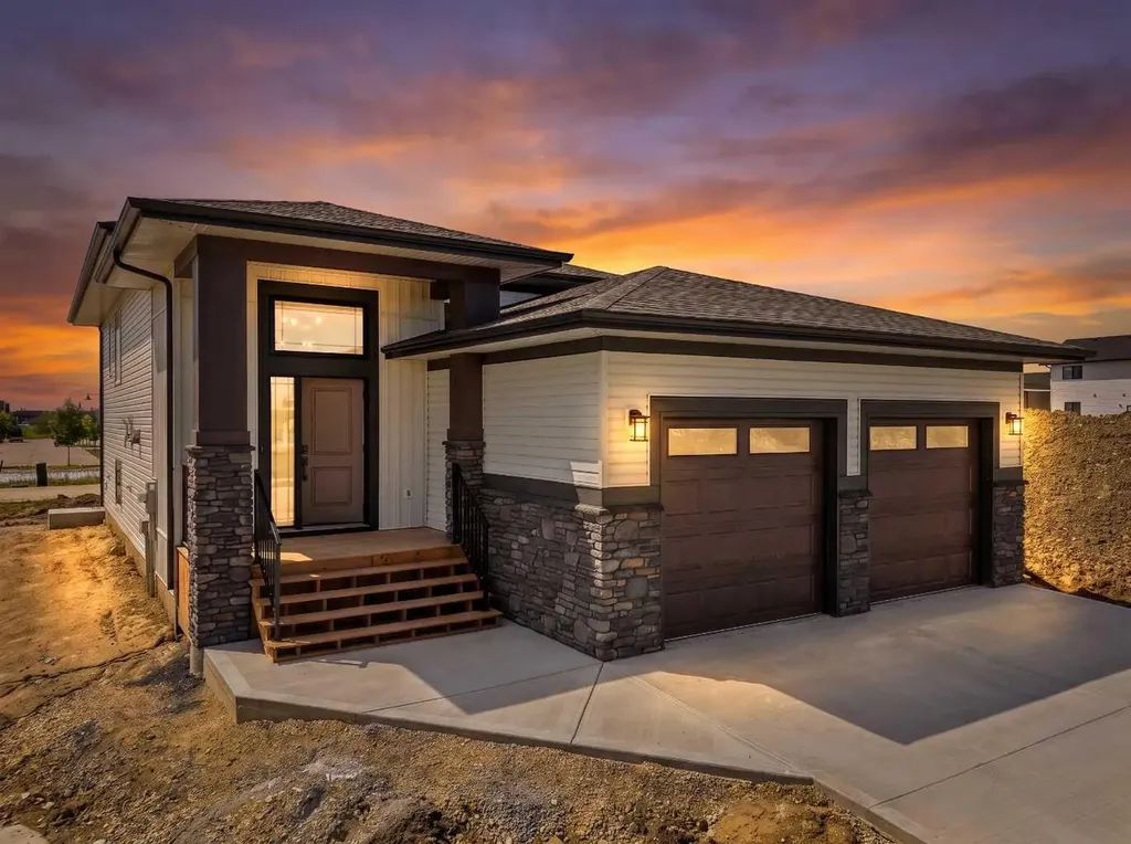 46 Tagish Avenue Red Deer AB T4P 0Y7