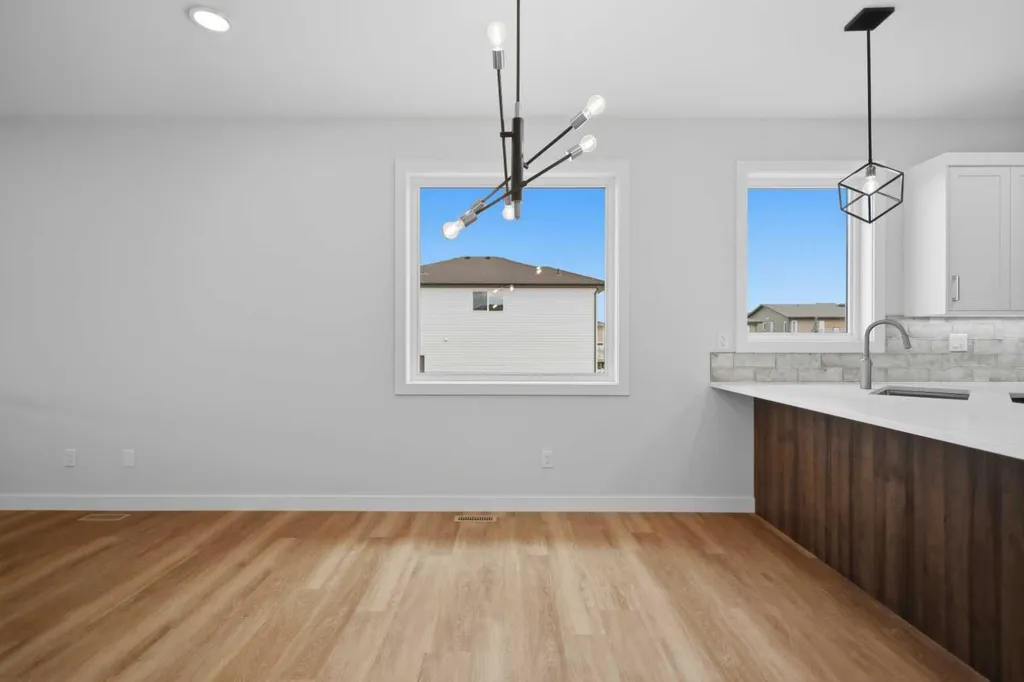 46 Tagish Avenue Red Deer AB T4P 0Y7