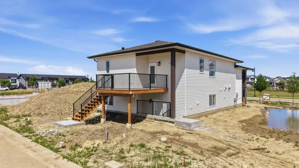 46 Tagish Avenue Red Deer AB T4P 0Y7
